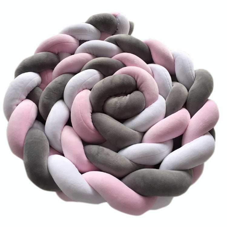Knotted Pillow