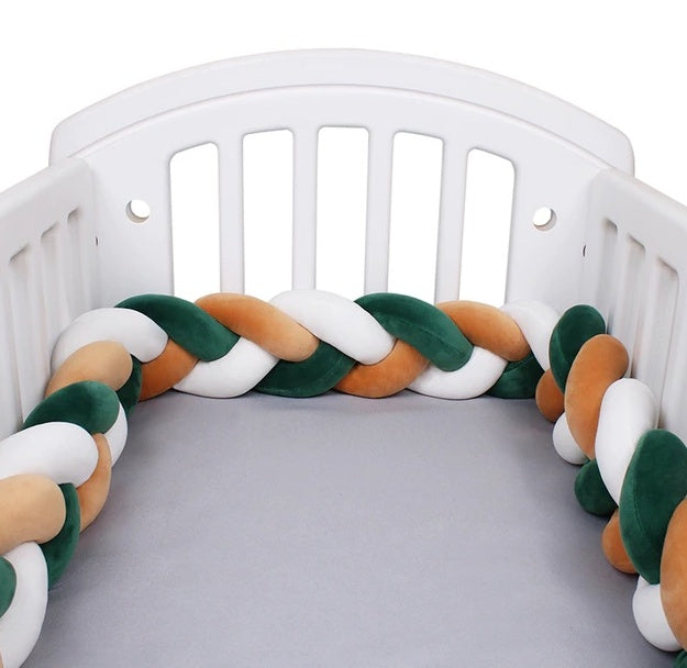 Knotted Pillow